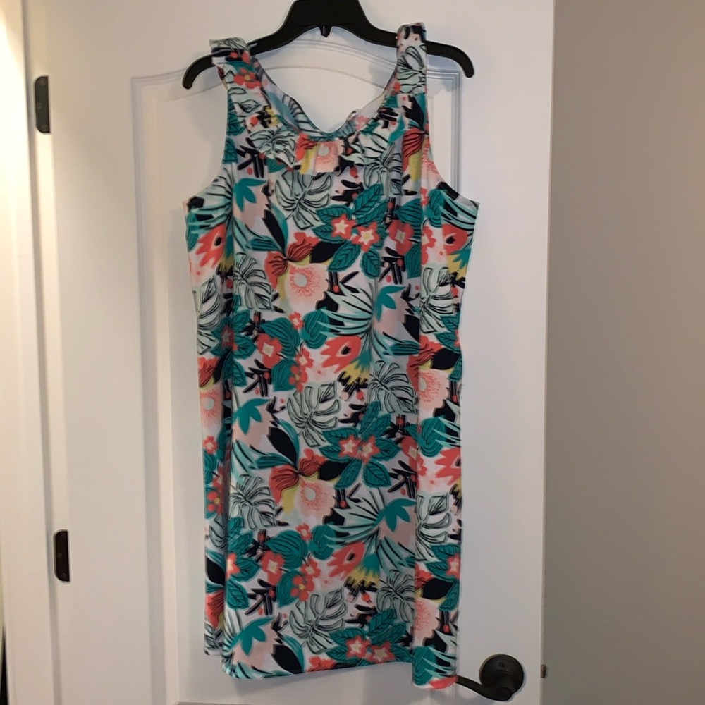 crown & ivy Summer Floral Print Dress